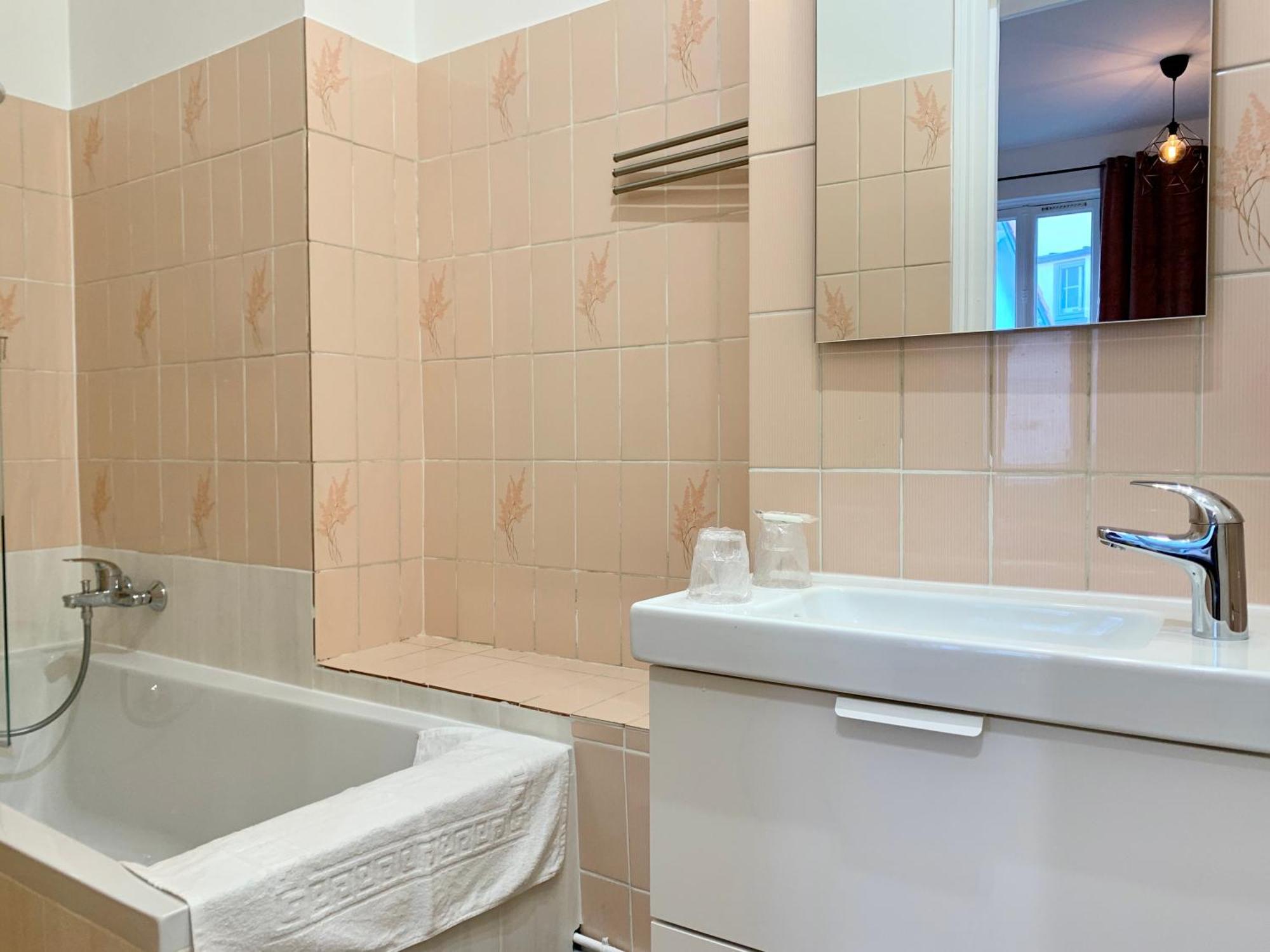 L'Allier 11 - Hypercentre - Parking - Thermes Apartamento Vichy Exterior foto